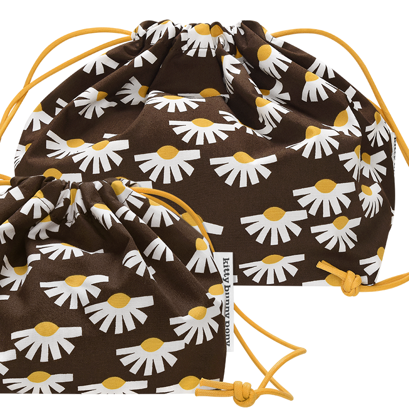 Daisy Plump Pouch