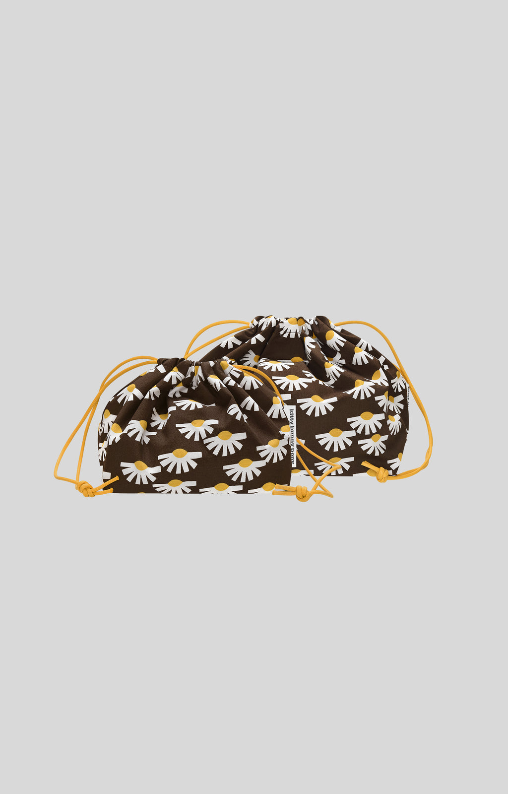 Daisy Plump Pouch