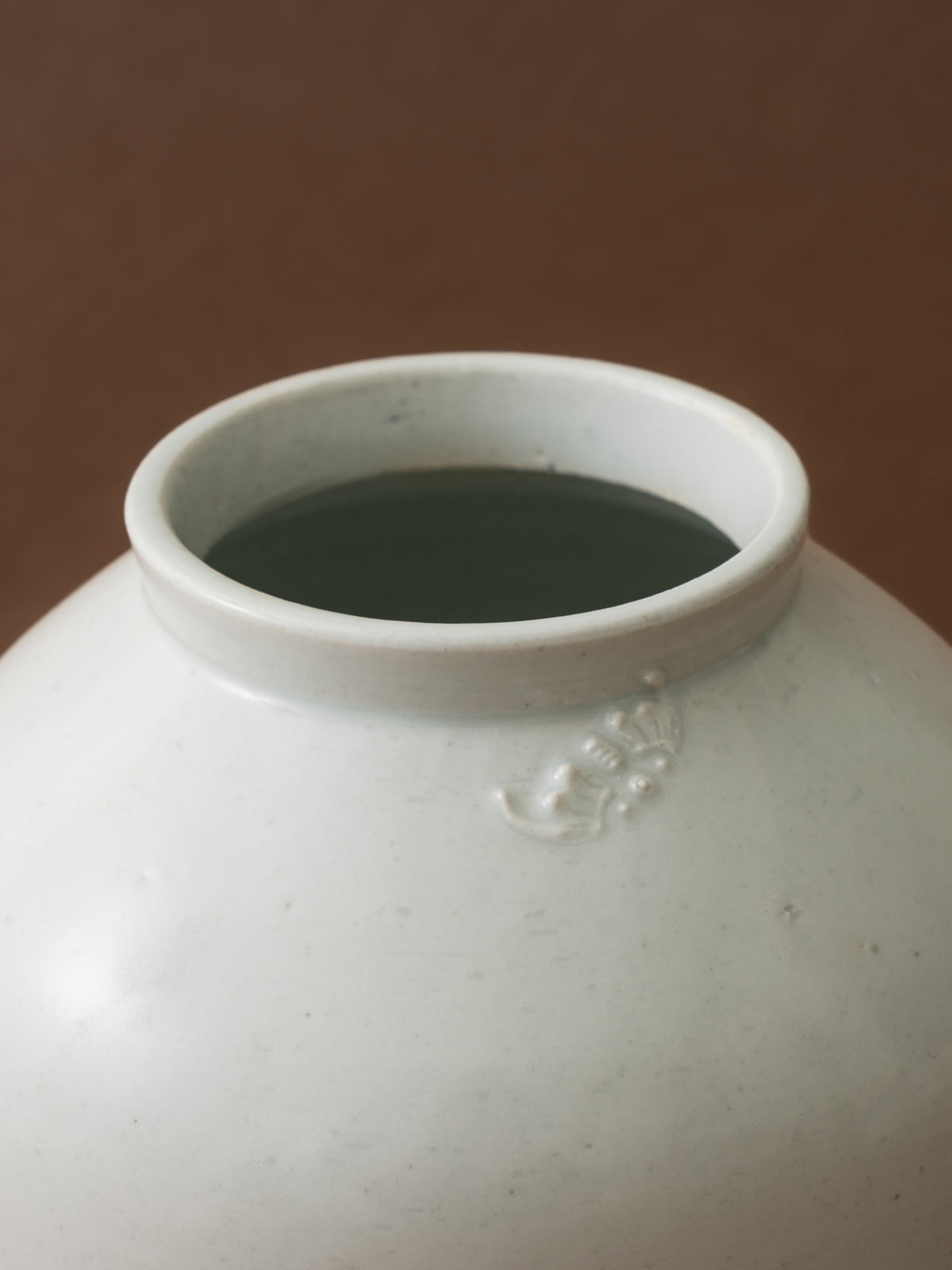 Bat Relief Moon Jar - 13cm