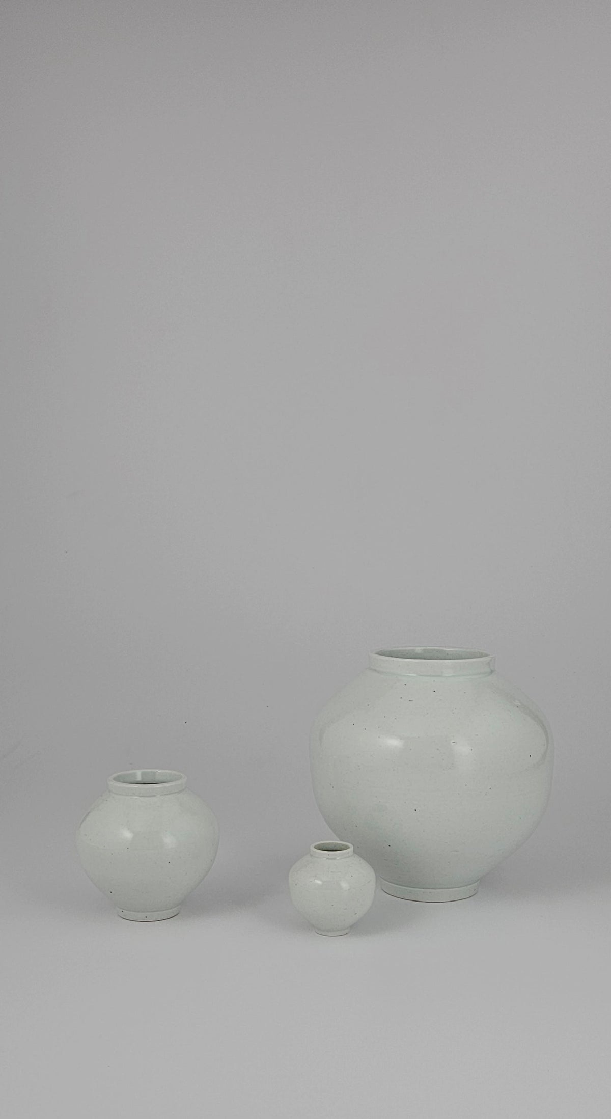 Seolbaek Moon Jar - 10cm