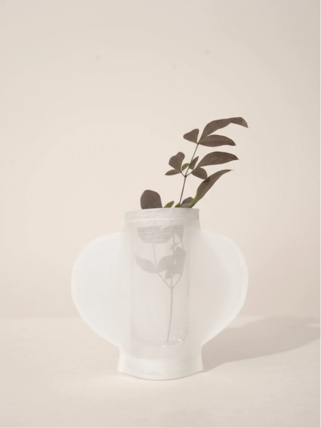 Oksa Silk Moon Jar